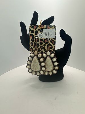 Emma Ivory Blossom Stone Ear