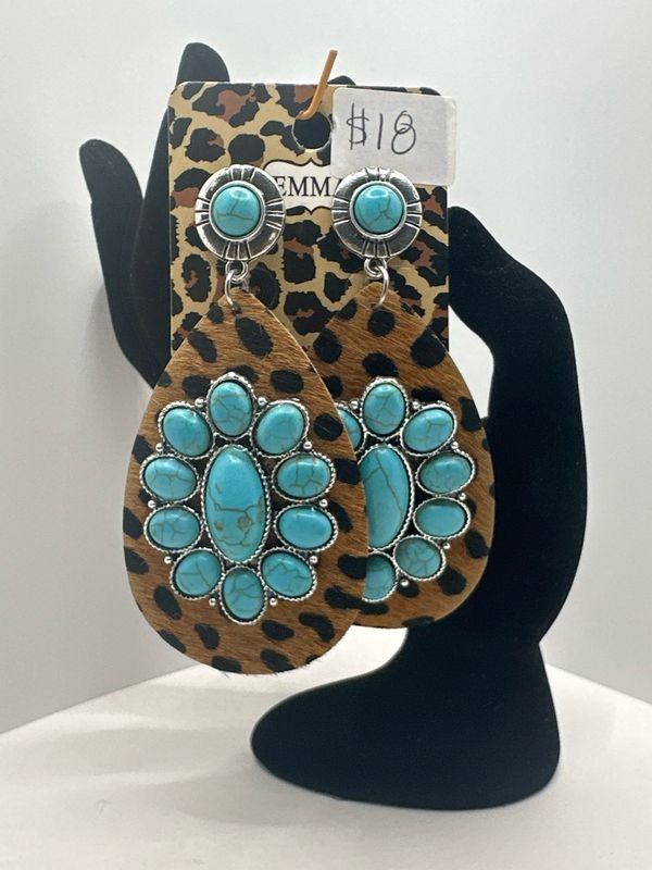 Emma Leo Teardrop Turq Stone Ear