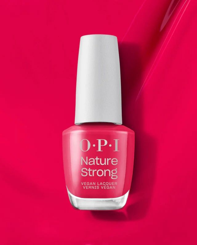 BERRY PICKIN' SEASON NATURE STRONG