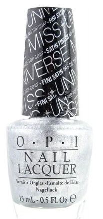 THIS GOWN NEEDS A CROWN LACQUER