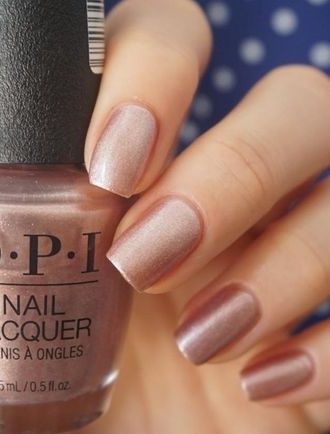 HITTEN THE PORTUGESE PAVEMENT LACQUER