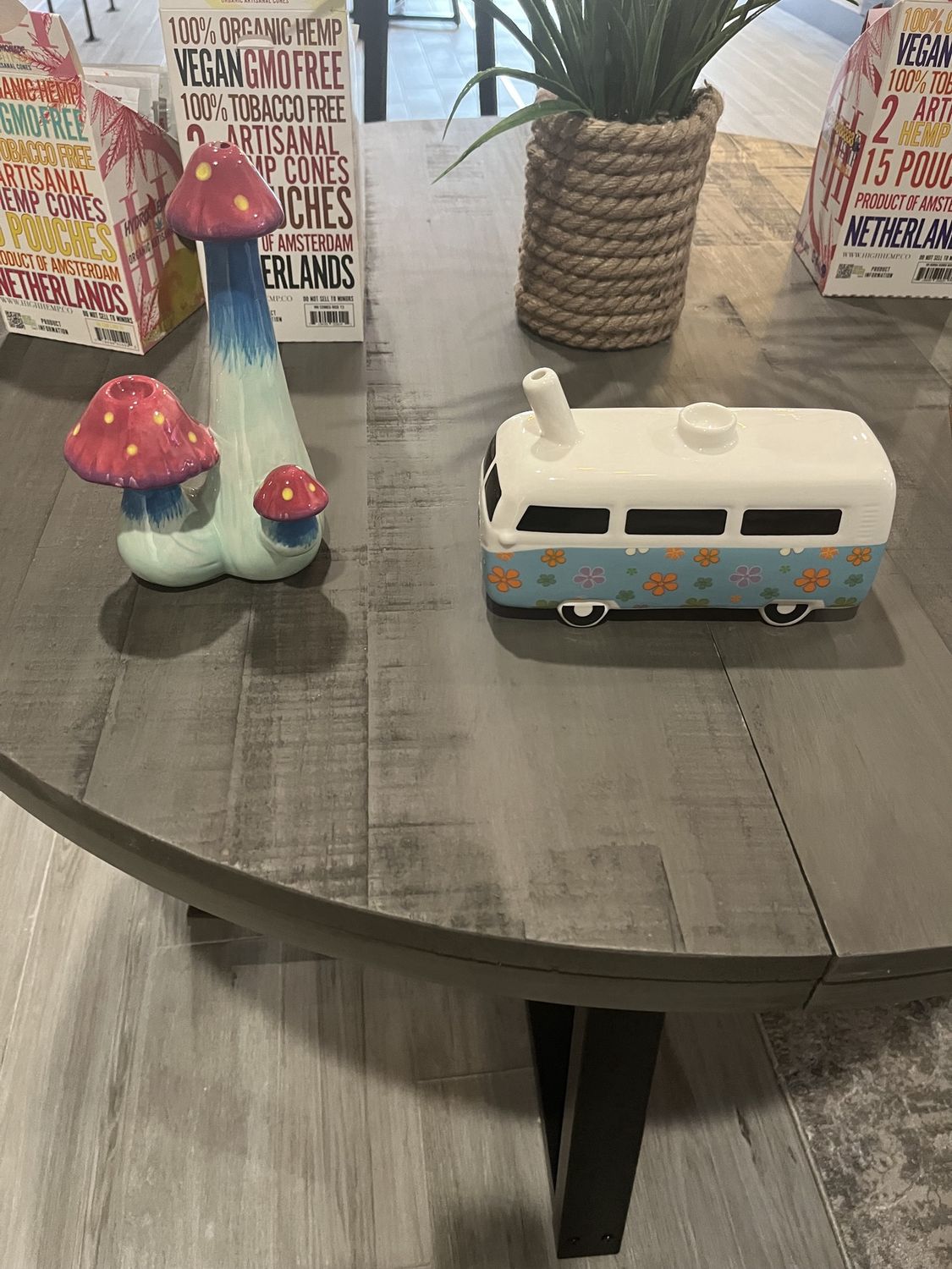 Ceramic novelty pipe - large