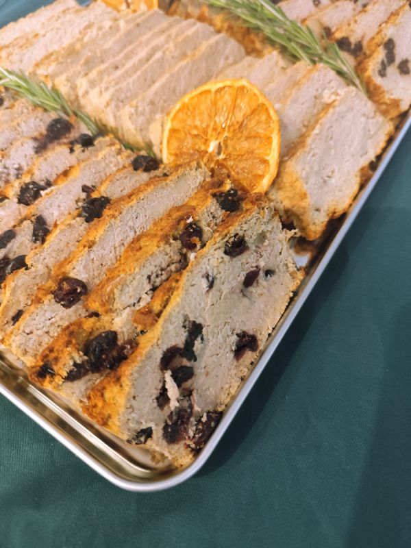 Pasztet domowy z suszoną żurawiną 960 ml