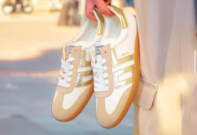 Women&#39;s Sneakers
