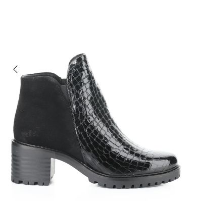 Inara- Black crocco