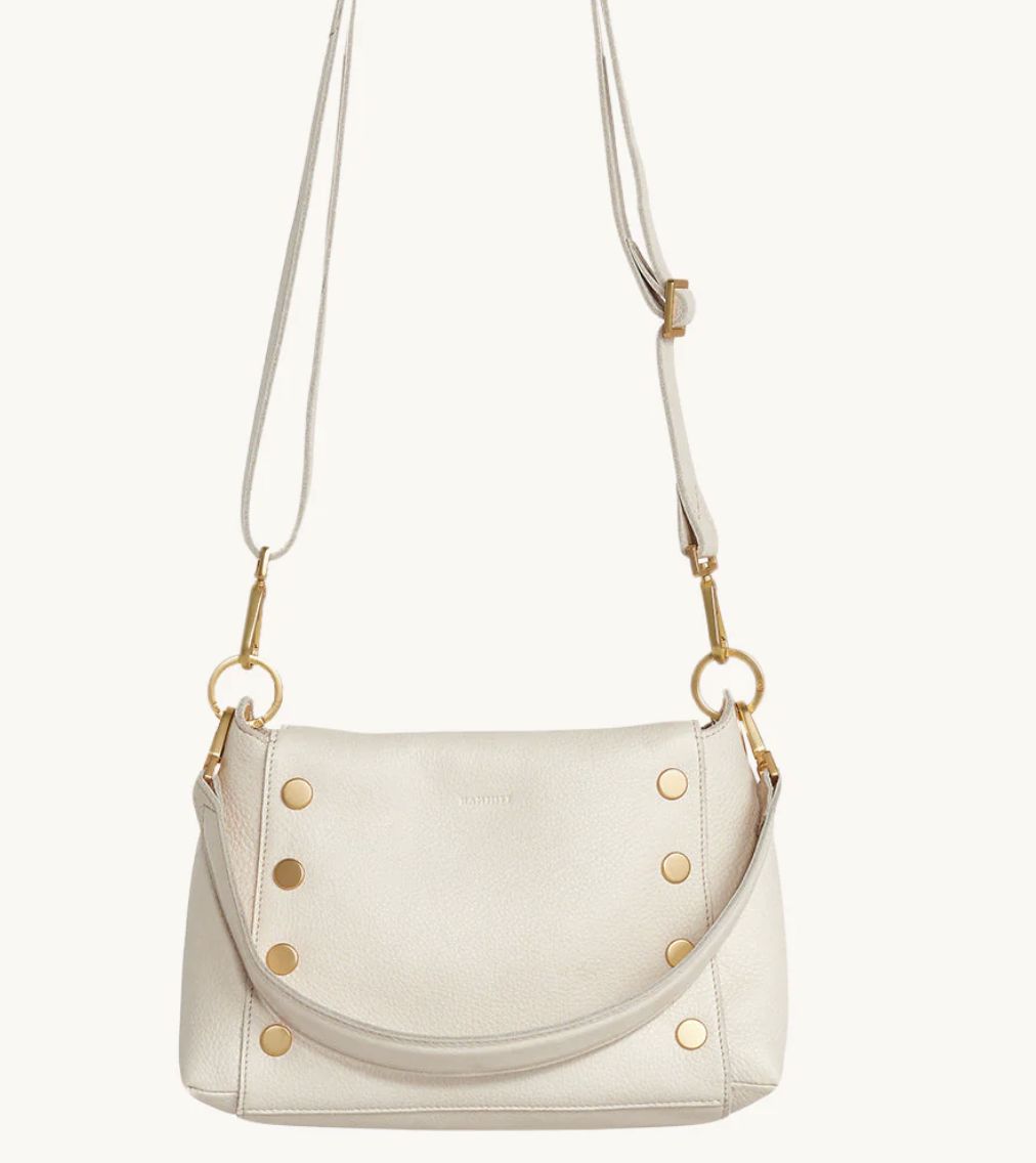 Bryant med calla Lilly White