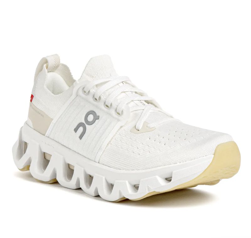 Women's Cloudswift 4 - White/Creme