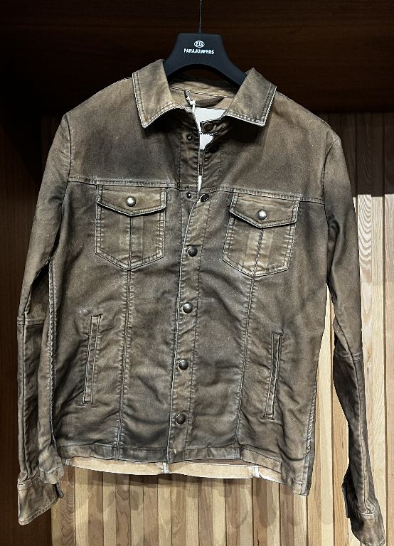 Sawyer Desert, Size: 50