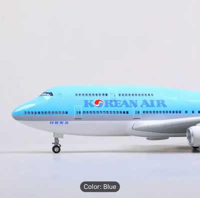 Korean Airways Boeing 747 1:160 Scale Desk Model Aircraft