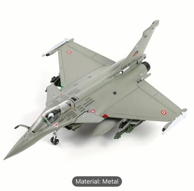 Dassault Rafale B Diecast Metal Fighter Jet Model 1:100 Scale
