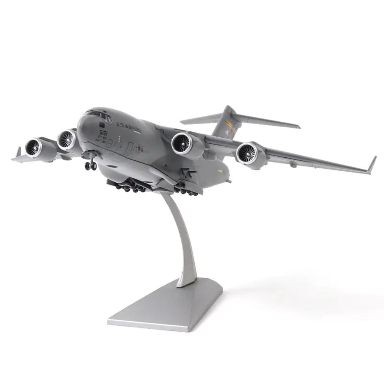 C-17 Globemaster III Diecast Airplane Desk Model 1:200 Scale