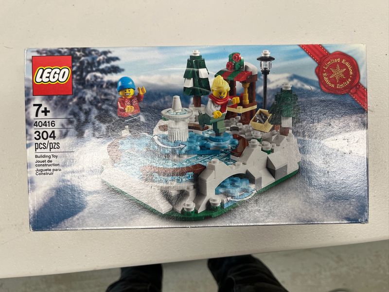 LEGO 40416 Limited Edition Holiday Set Sealed