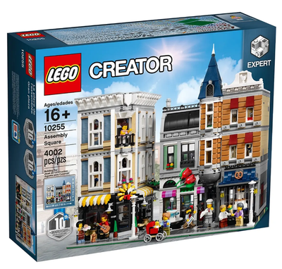 (RETIRED) LEGO CREATOR EXPERT 10255 Assembly Square