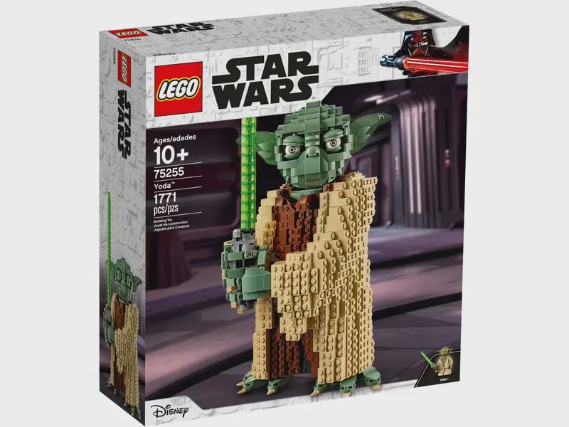 LEGO® Star Wars™ 75255 Yoda Figure w. Lightsaber