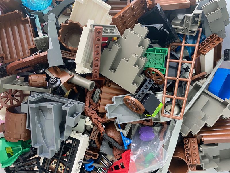LEGO Assorted Castle Parts (sold by the ounce)