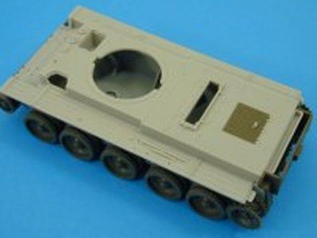 British Cromwell Type D or F hull conversion