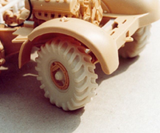 German Famo Sd.Kfz 9 front wheels type 2 German Famo Sd.Kfz 9 front wheels type 2