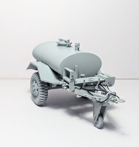 US M107A1 Water Trailer