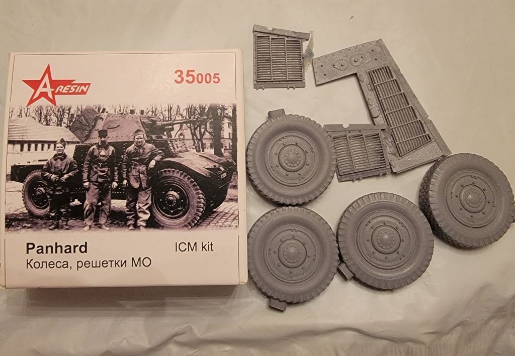 French/ German Panhard 178 wheels and detail set