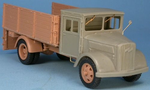 German Einheits cab for Opel Blitz German Einheits cab for Opel Blitz