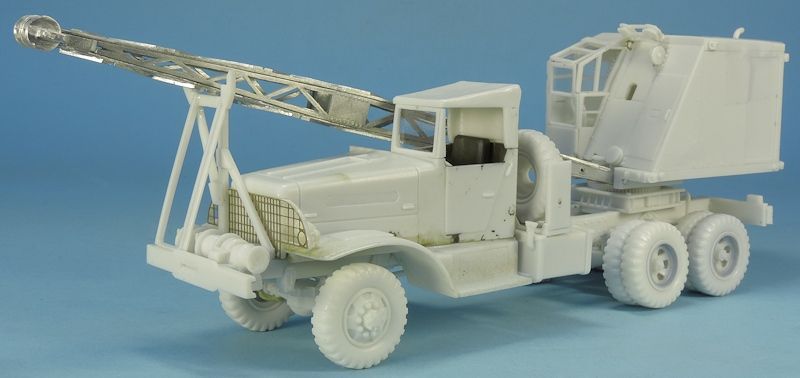 US Brockway C666 Quick-Way crane and excavator