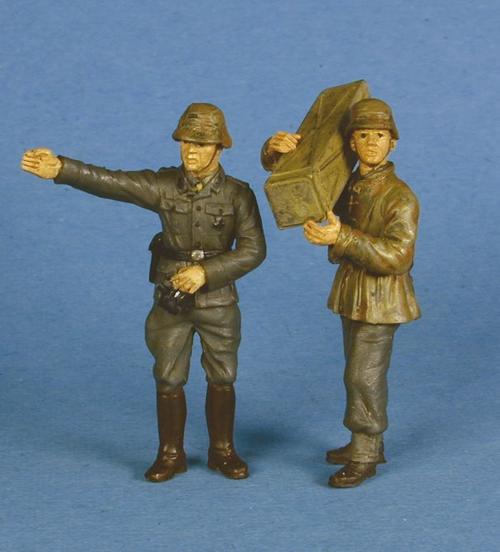 German Pak 40 crew #2