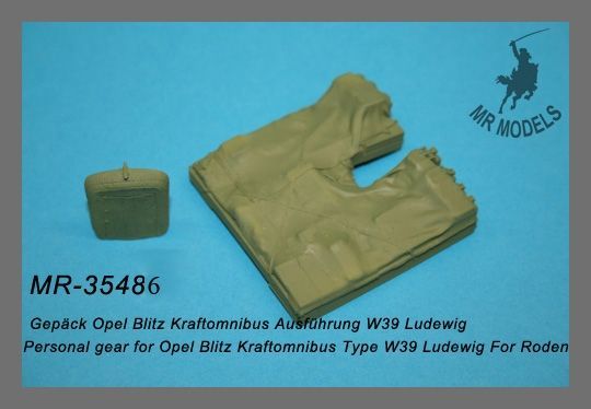 German Opel Blitz Kraftomnibus Type W39 Ludewig Personal gear German Opel Blitz Kraftomnibus Type W39 Ludewig Personal gear