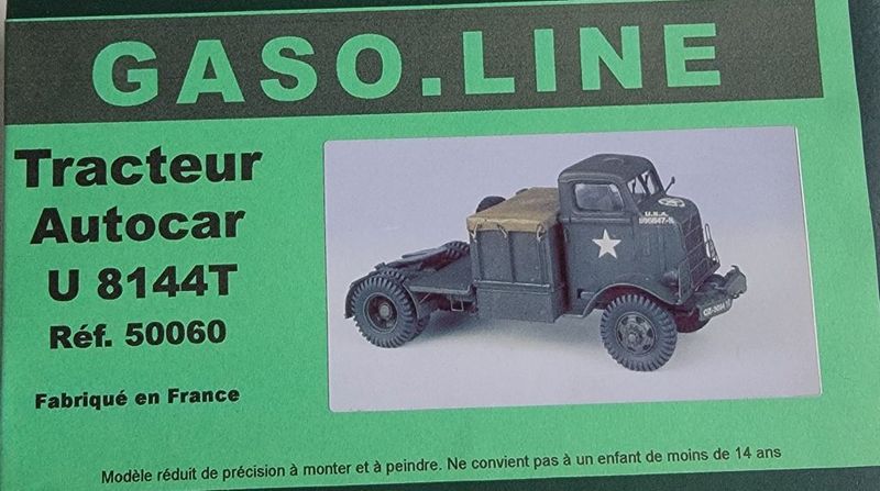 US Autocar 8144 T Semi cab