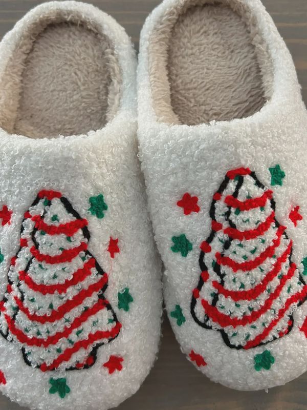 Christmas Tree Cake Slippers