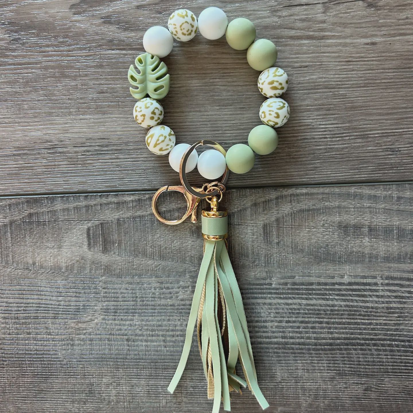 Monstera Leaf Plant Lover Beaded Keychain