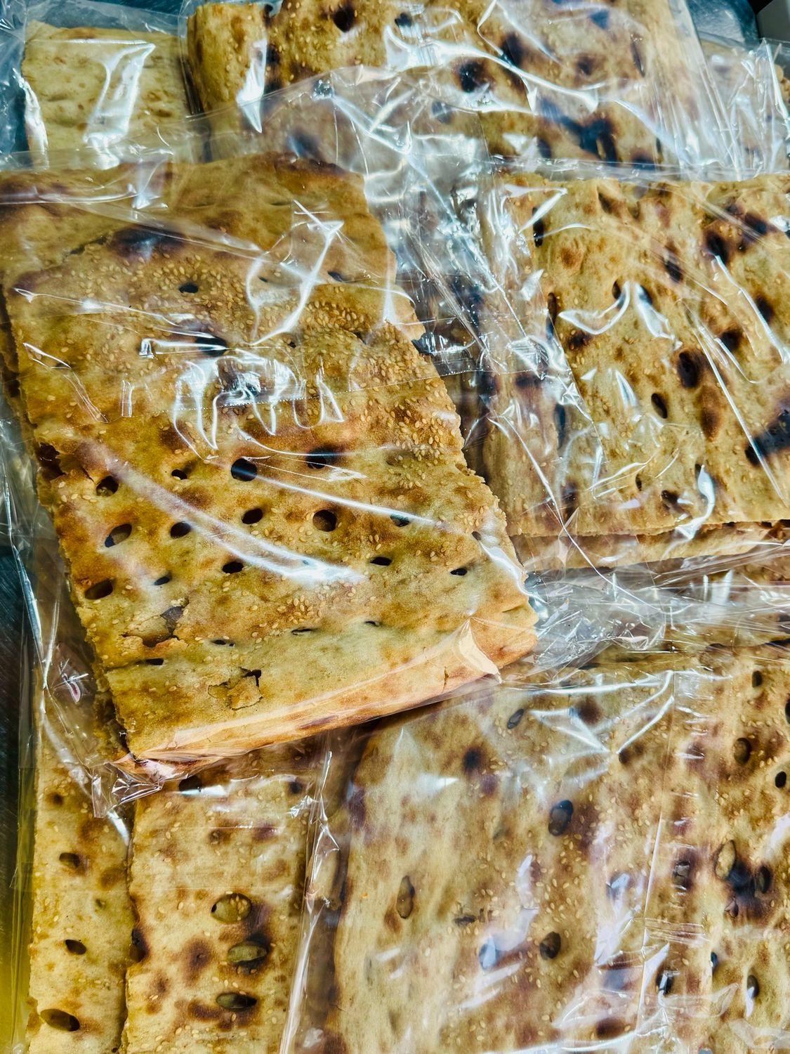 Sangak bread . نون سنگگ