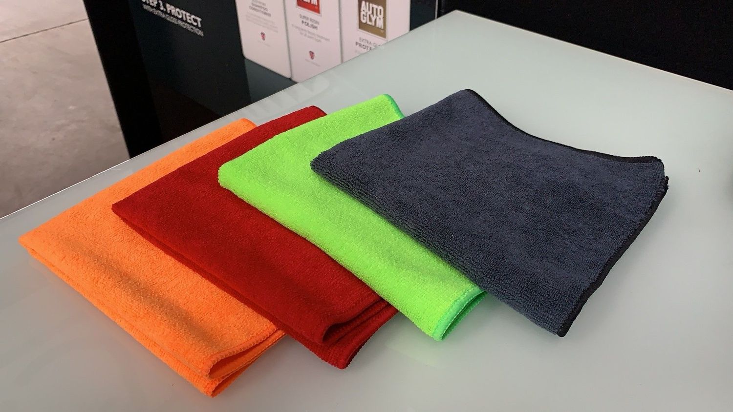 MICROVEZELDOEK KLEURENMIX 40 X 40 CM PER 5 X 200 STUKS