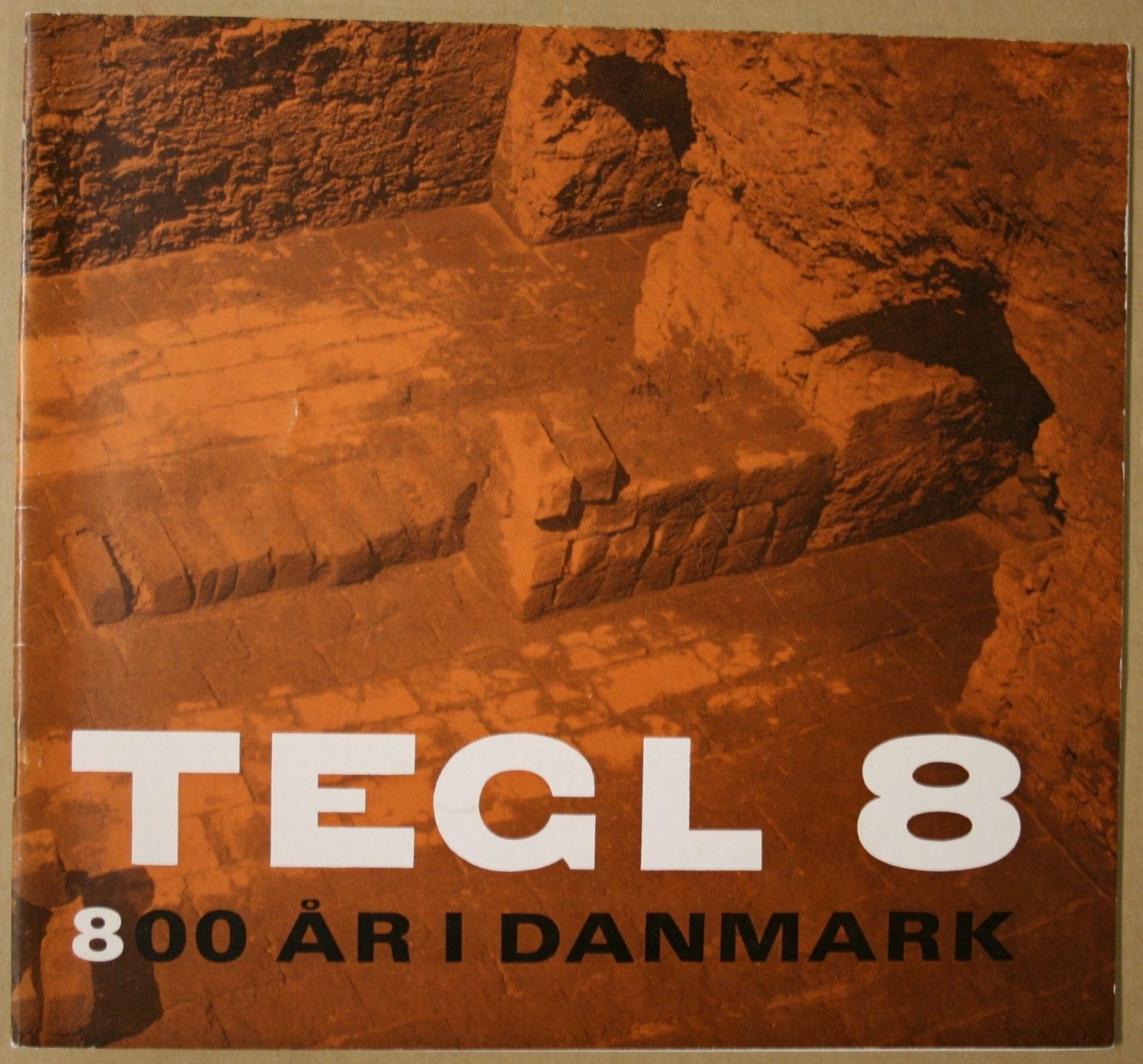 Tegel 8 - 800 år i Danmark