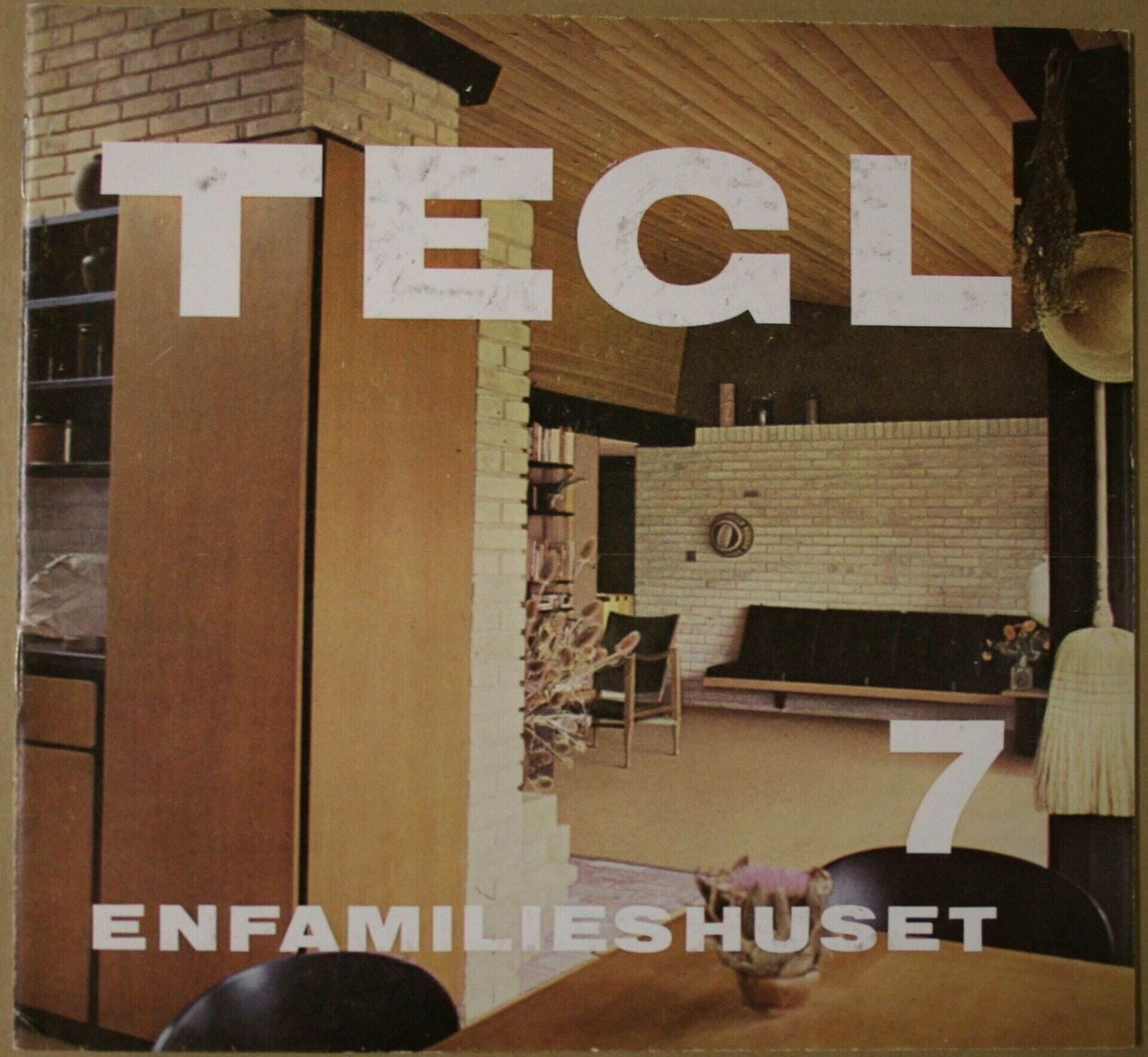 Tegel 7 - Enfamilies huset