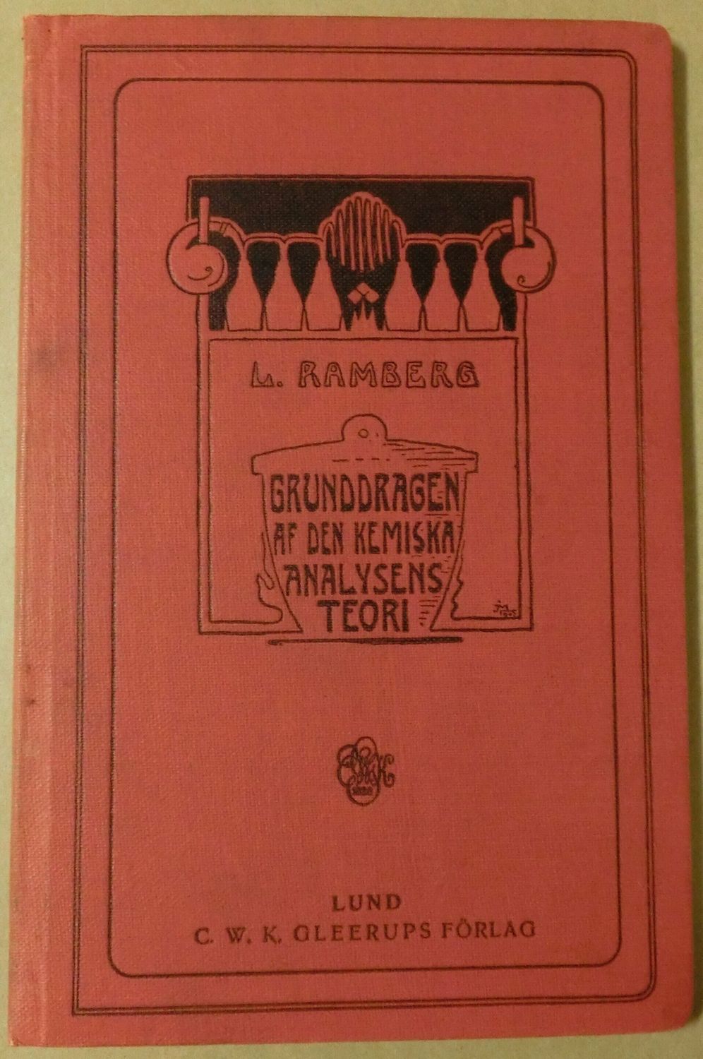 Grunddragen av den kemiska analysens teori