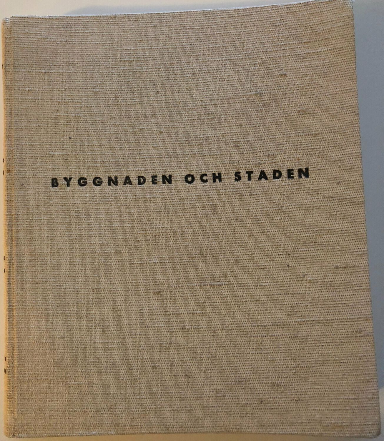 Byggnaden och staden