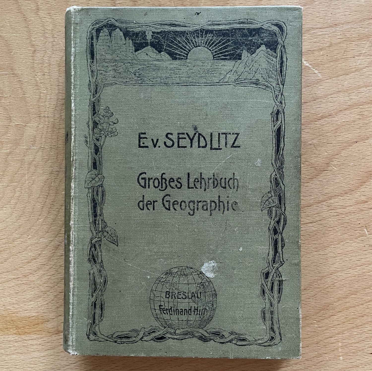 Grosses Lehrbuch der Geographie
