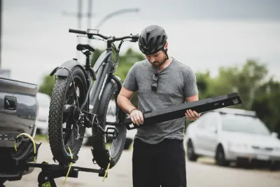 Man Holding Swagman E-Spec Ramp