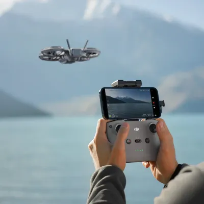 DJI Neo 2 Quadcopter Drone Motion Fly More Combo