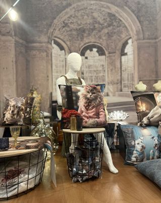 HOME DECOR CREATIVESPACE