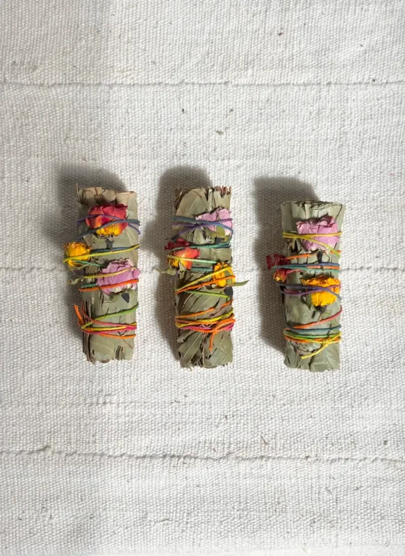 Small Floral Eucalyptus Bundle