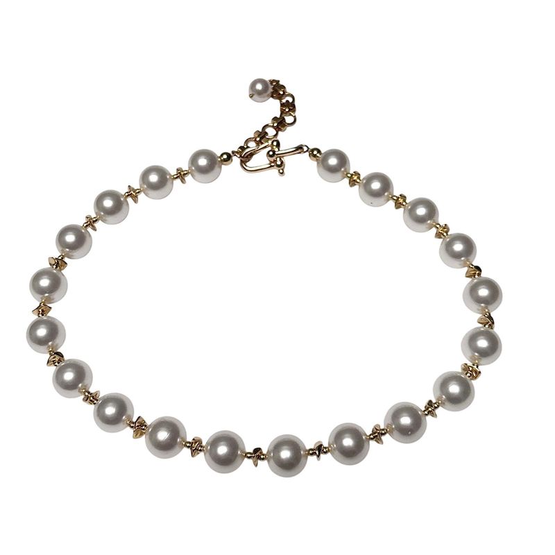 Large Shell Pearl Necklace