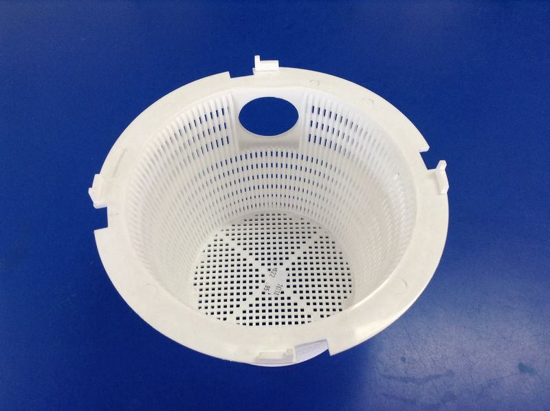 Paramount Skimmer Basket