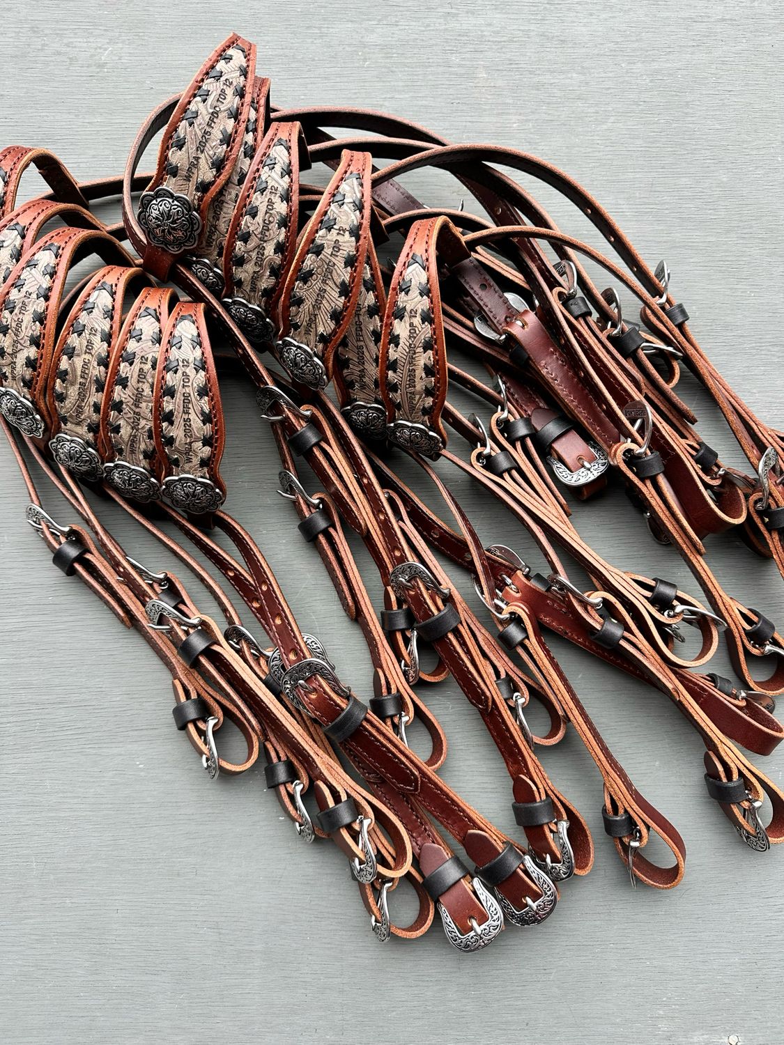 Award One Ear Quick Change Headstall With X Lacing
