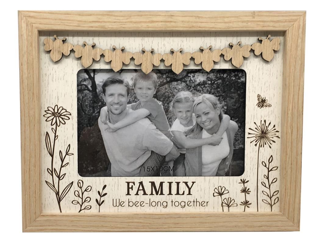 23x18cm Bee Family 6x4 Photo Plaque