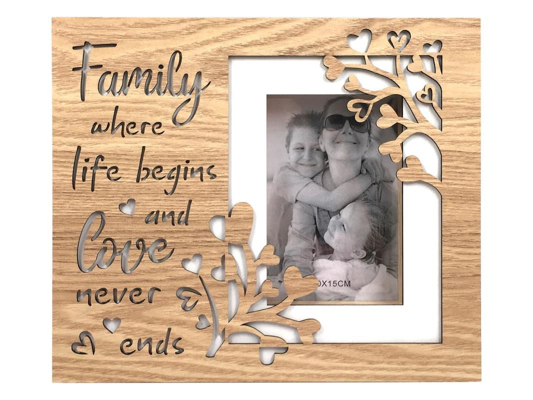28x24cm 3D Photo Frame w/Family