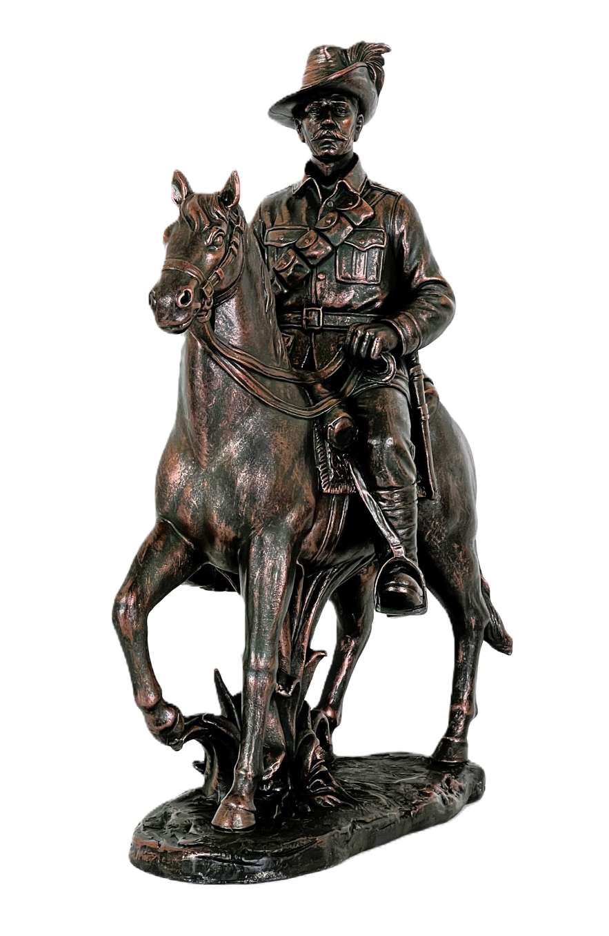 Light Horseman Figurine - 22.8x10.9x30.2cm