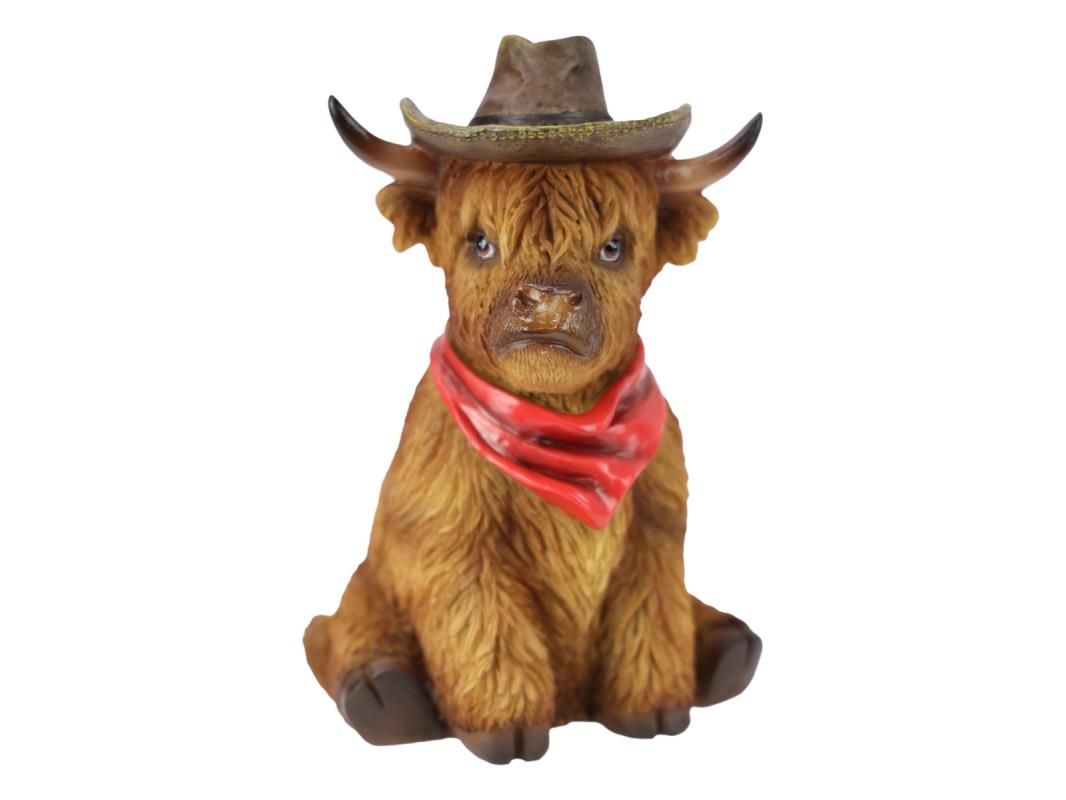 19cm Highland Cow w/Red Cowboy Hat 2 Ass