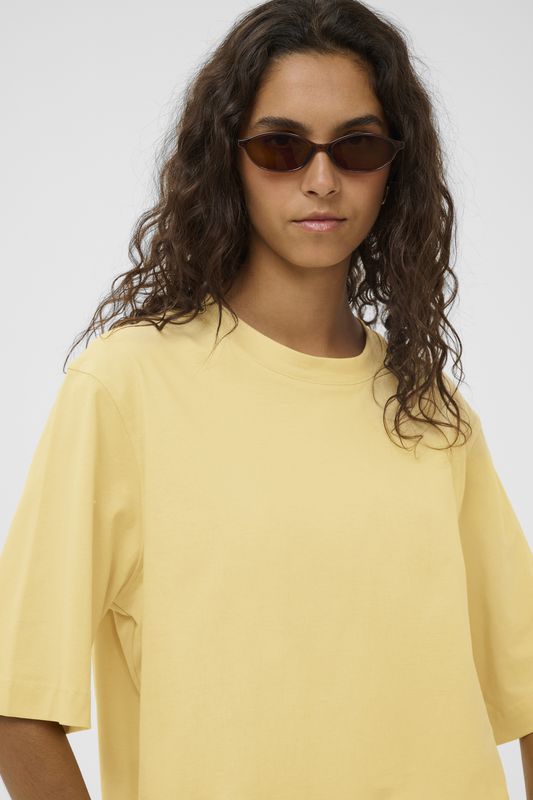 TOPS &amp; T-SHIRTS