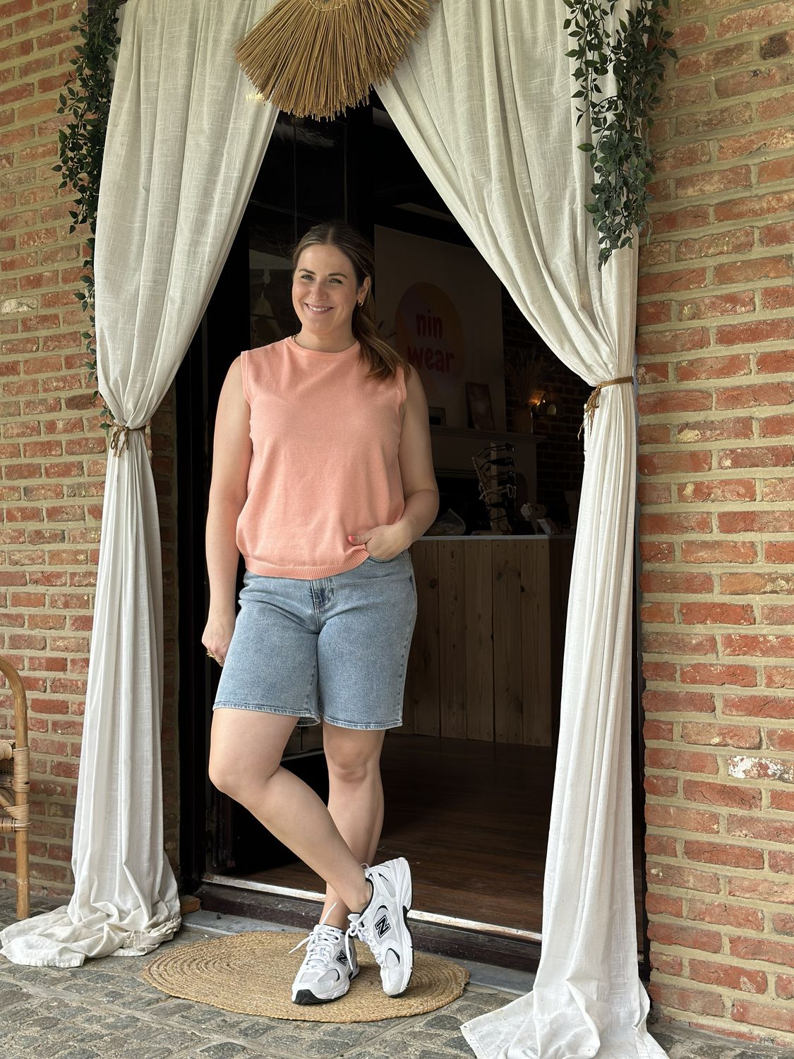 polina jeans short
